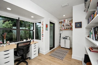 Welcome to this beautifully renovated 5BR/3.5BA home plus - photo 38