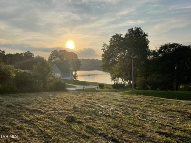 (private lake, pond, creek) Lot For Sale in Piney Flats Tennessee