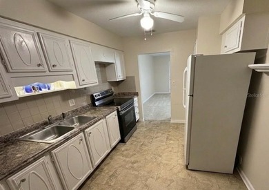 One or more photo(s) has been virtually staged. Experience the - photo 6