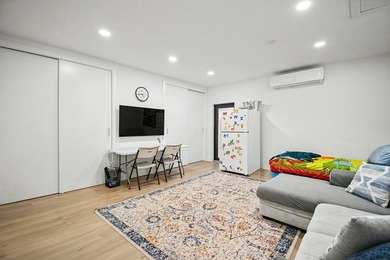 Welcome to this beautifully renovated 5BR/3.5BA home plus - photo 47