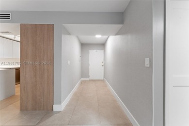 Fully Renovated 3-Bedroom, 2-Bathroom Lanai Unit in Key - photo 1