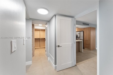 Fully Renovated 3-Bedroom, 2-Bathroom Lanai Unit in Key - photo 9