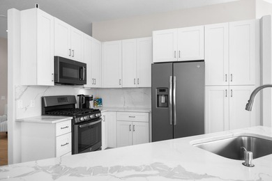 Turnkey home is located In Diamond Head one of the most - photo 12