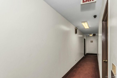 Prime Flushing! Top floor, corner southwest exposure. Spacious 2 - photo 21