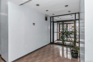 Prime Flushing! Top floor, corner southwest exposure. Spacious 2 - photo 22