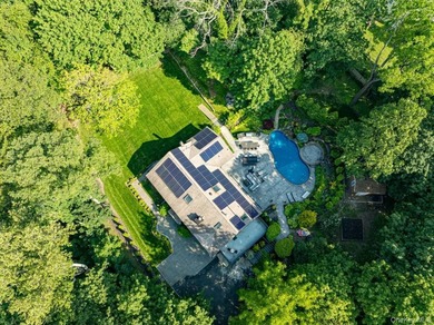 Stunning Custom 4,000 Sq. Ft. Builder's Home in Southdown - photo 30