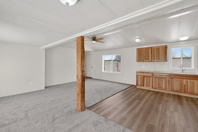 This recently remodeled 3 Bedroom, 2 Bath manufactured home is - photo 4