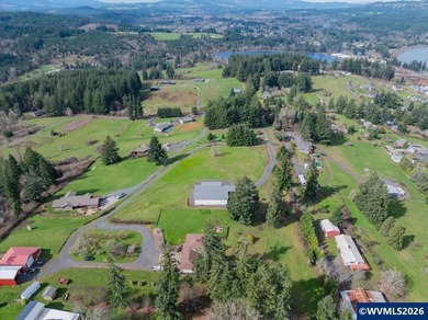 FOSTER LAKE VIEW opportunity! 50x70 RV Sized shop with 3 - 14x14 - photo 36