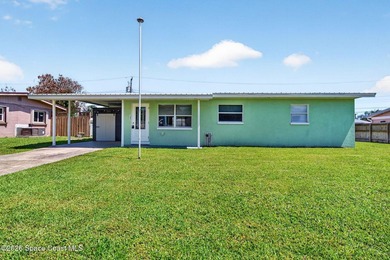 Enjoy the best of coastal living in this versatile newly - photo 1