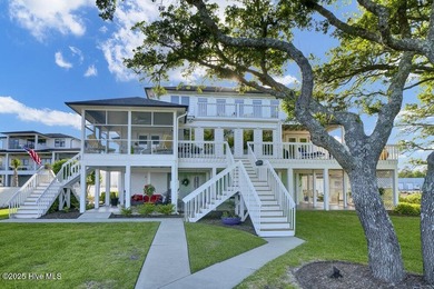 Commanding a breathtaking position along the Intracoastal - photo 4