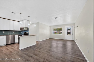 Enjoy the best of coastal living in this versatile newly - photo 6