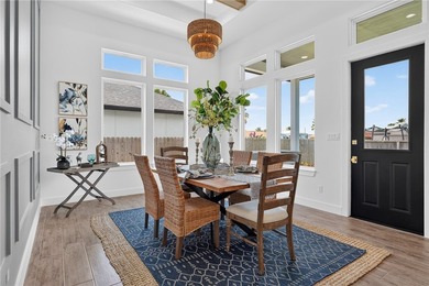 Built by a designer-focused builder known for creating - photo 11