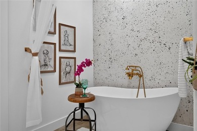 Built by a designer-focused builder known for creating - photo 22