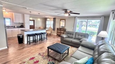 Caloosahatchee River Home For Sale in North Fort Myers Florida