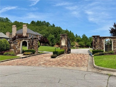 Riverfront Lot in Exclusive Gated Cobble Hill Hideaway - - photo 2