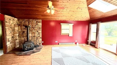 This 5 Bedrooms and 2.5 Bath home w/ in-law setup is located on - photo 3