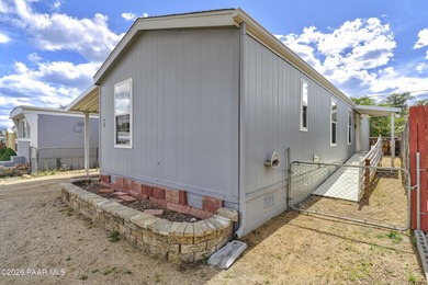 Financing Available! Rare 2-bedroom 2 bath home in Iron Springs - photo 3