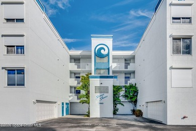 Enjoy coastal living and endless ocean breezes in this - photo 2