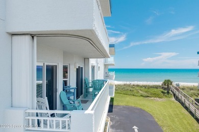 Enjoy coastal living and endless ocean breezes in this - photo 4