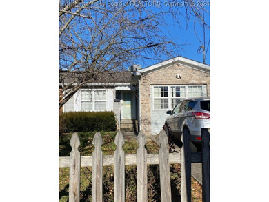 Kanawha River Townhome/Townhouse For Sale in St Albans West Virginia