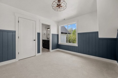 Beautiful newer home on a large lot with numerous custom - photo 25