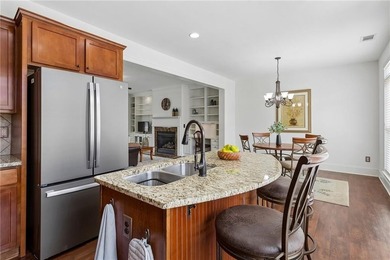 Welcome home to this stunning 2-story townhome in sought after - photo 8