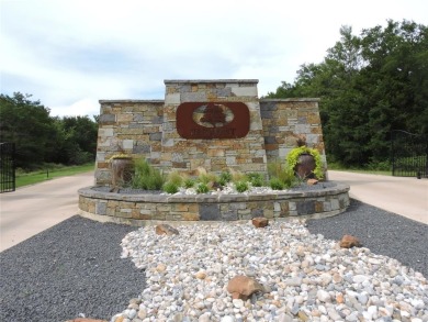 Lake Lot For Sale in Mabank, Texas
