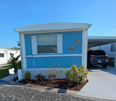 ANOTHER BEAUTIFUL HOME IN PARADISE! SEE HOME, MAKE OFFER! 2 Beds - photo 1