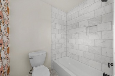 Beautiful newer home on a large lot with numerous custom - photo 32