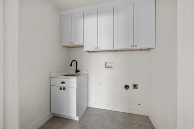 Beautiful newer home on a large lot with numerous custom - photo 33