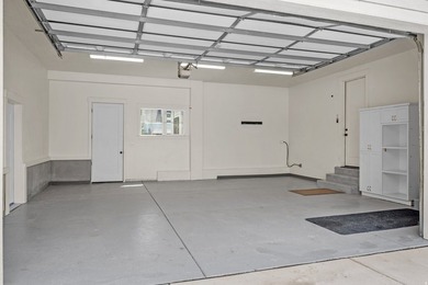 Beautiful newer home on a large lot with numerous custom - photo 44