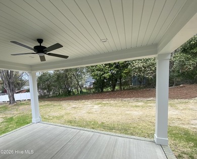 Exceptional new construction built by excellent local builder - photo 2