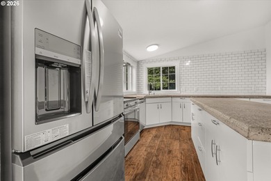 Beautifully renovated home situated on 3 private acres in a - photo 5