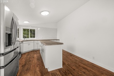 Beautifully renovated home situated on 3 private acres in a - photo 6