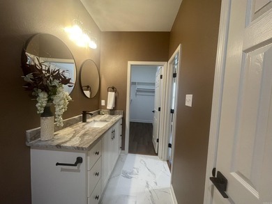 Stunning new construction in Springtree Village Phase 5 offering - photo 21