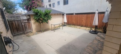 Discover the potential of this Duplex located at 411 E 8th - photo 21
