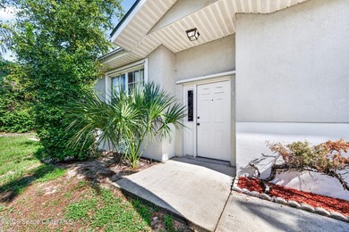 Welcome to this duplex w/soaring ceilings in the gated community - photo 5