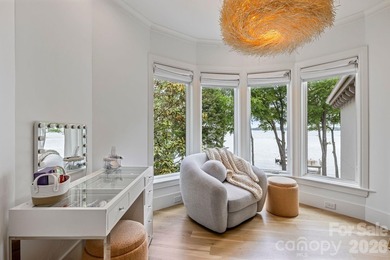 Positioned on one of the most breathtaking waterfront lots in - photo 32