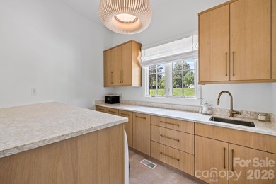 Positioned on one of the most breathtaking waterfront lots in - photo 38