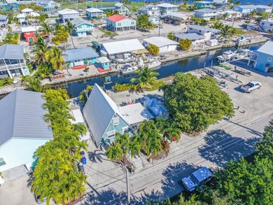 Nestled in the heart of Big Pine Key, this charming A-frame home - photo 38