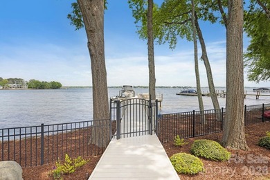 Positioned on one of the most breathtaking waterfront lots in - photo 44