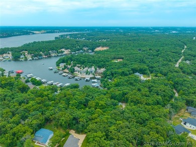 Embrace the ultimate lakefront lifestyle at Porto Cima on this - photo 13