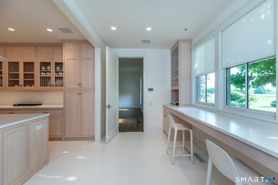 On Top of the World. Unparalleled Estate with complete privacy - photo 16