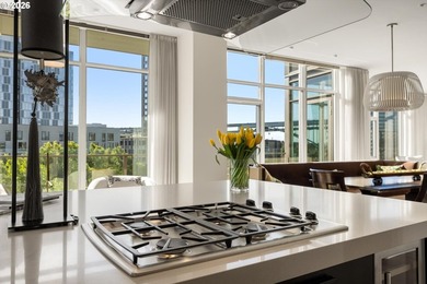 A rare opportunity to own a truly unique residence at The Encore - photo 17