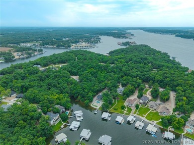 Embrace the ultimate lakefront lifestyle at Porto Cima on this - photo 18
