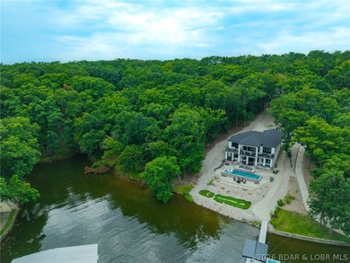 Embrace the ultimate lakefront lifestyle at Porto Cima on this - photo 21