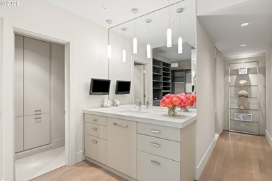 A rare opportunity to own a truly unique residence at The Encore - photo 26