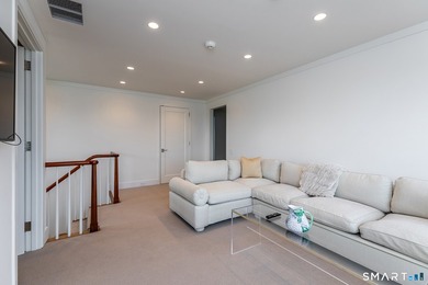 On Top of the World. Unparalleled Estate with complete privacy - photo 28