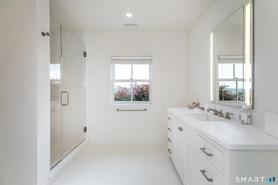 On Top of the World. Unparalleled Estate with complete privacy - photo 30