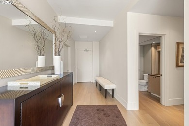 A rare opportunity to own a truly unique residence at The Encore - photo 31